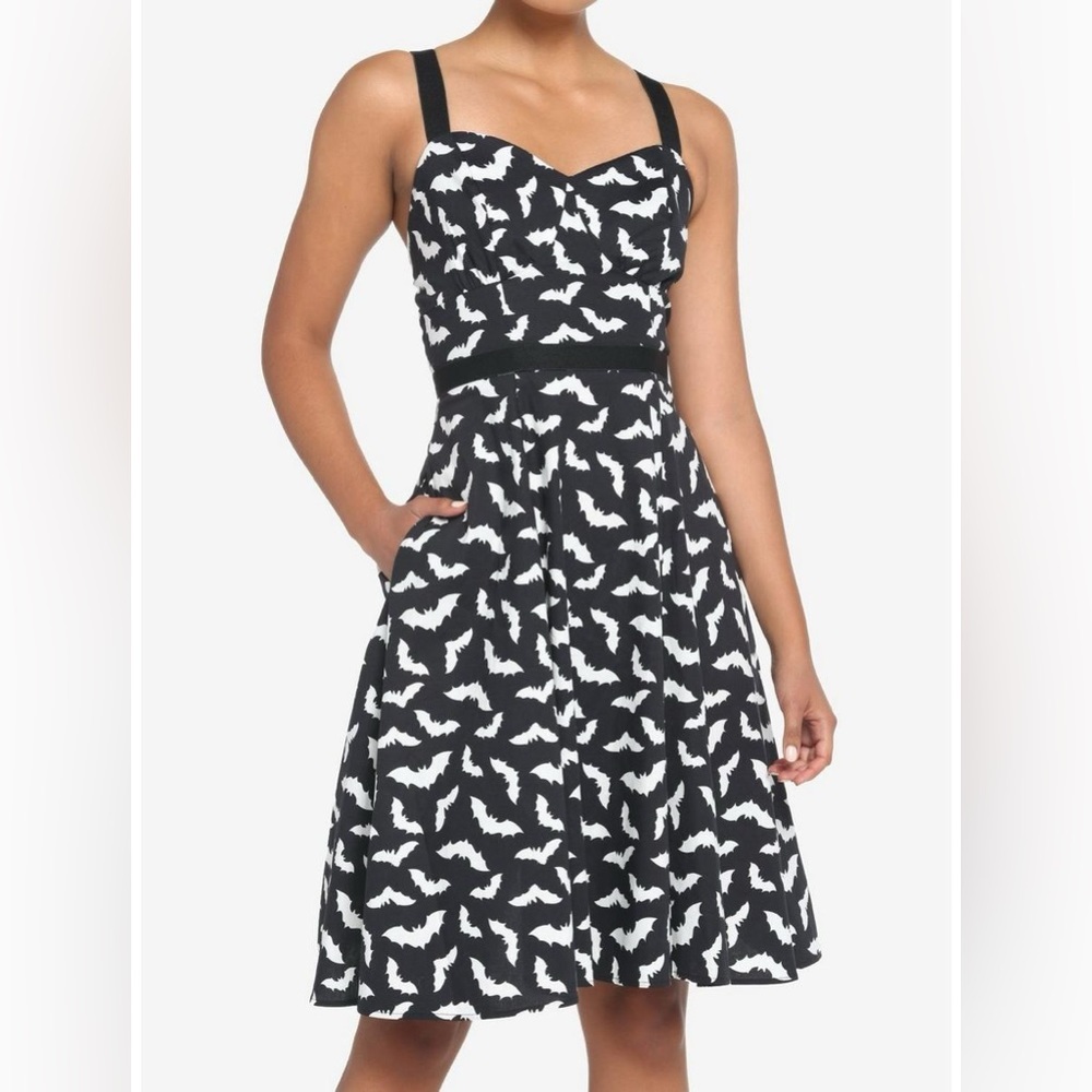Hot topic bat print racer back dress nwot